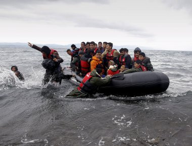 Ακόμη 49 παράνομοι μετανάστες στη Λέσβο με υπογραφή... Frontex